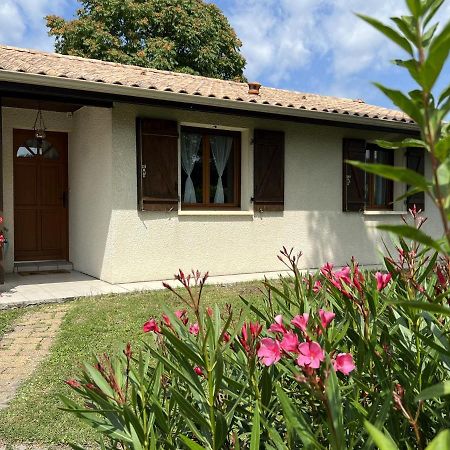 Gite Les Garbails Le Barp Екстер'єр фото